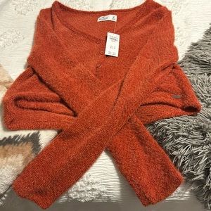 Hollister sweater, size medium, brand new, dark orange